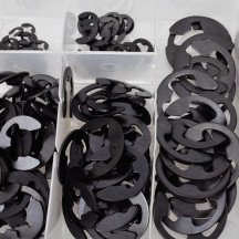 Capacidade de 300 peças métricas E-Clip 1.5 – 22 mm em caixa de organização
