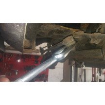 Extractor de golpe para rotulas de direccion de turismos